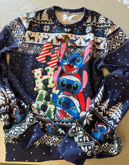 Load image into Gallery viewer, GEPOS Long Sleeve Patterned Holiday Sweater Size S
