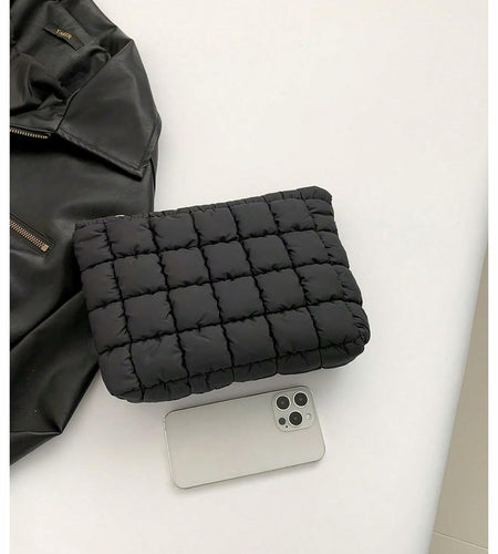 Verdusa Women's Puffy Quilted Makeup Bag Cosmetic Clutch Black One-Size