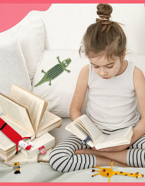 Load image into Gallery viewer, Crochet Santa Bookmark Kawaii 3D Christmas Gift for Kids Women
