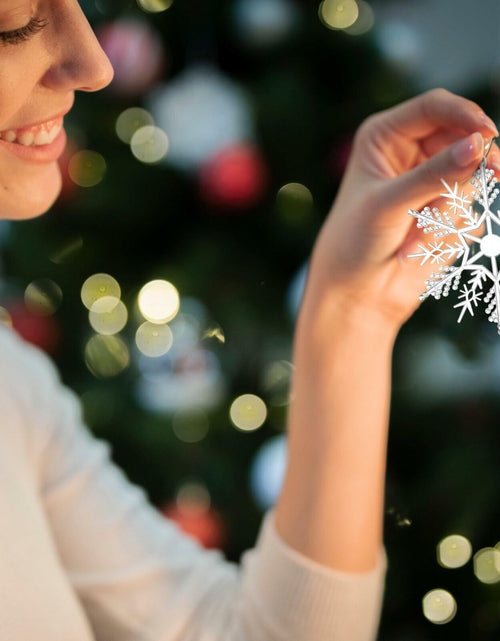 Load image into Gallery viewer, PRETYZOOM Acrylic Crystal Christmas Tree Ornaments Clear 20pcs Snowflake Icicle
