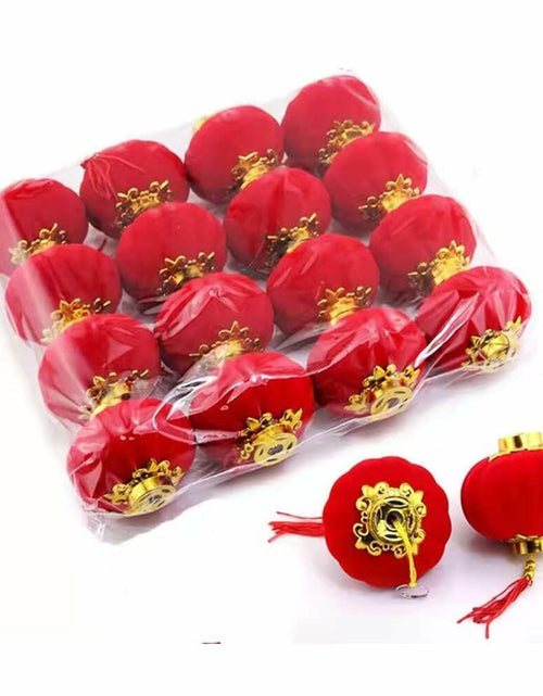 Load image into Gallery viewer, Yuumluo Red Lanterns 16 Pcs Mini Plastic Hanging Lanterns 1.97"x2.17"
