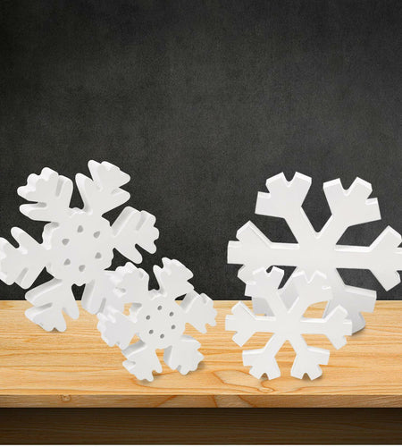 LadyRosian Wooden Snowflake Xmas Ornaments 4 Pack Standing & Hanging