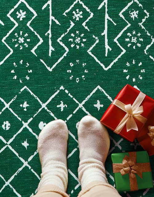Load image into Gallery viewer, jinchan Christmas Runner Rug 3x7 Green Moroccan Non Slip Soft Carpet

