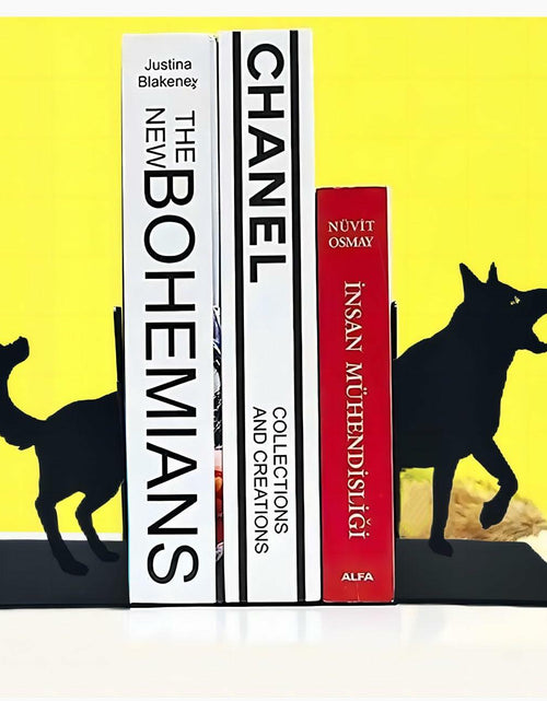Load image into Gallery viewer, Black Dog Decorative Bookends for Shelves Dog Lover Gifts Office Decor
