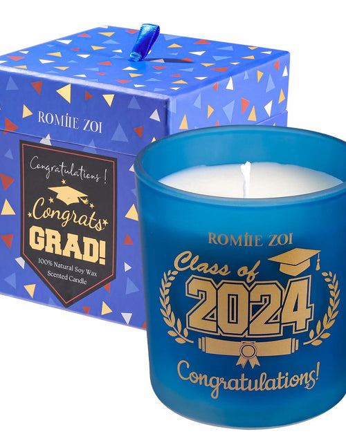 Load image into Gallery viewer, ROMIIE ZOI Graduation Celebration Sandalwood Soy Wax Candle 6oz
