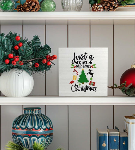 Absnfatu Christmas Wooden Box Sign Just a Girl Who Loves Christmas 5x5 Inch