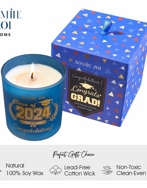 Load image into Gallery viewer, ROMIIE ZOI Graduation Celebration Sandalwood Soy Wax Candle 6oz
