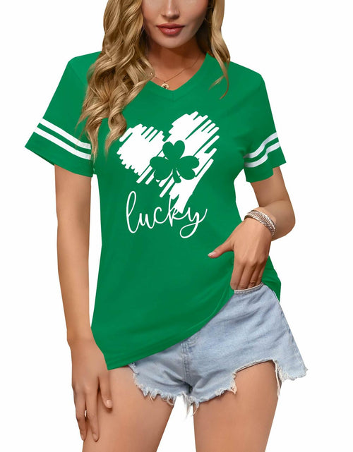 Load image into Gallery viewer, Womens St Patricks Lucky Green T Shirt Four-Leaf Clover Shamrock Size XXL
