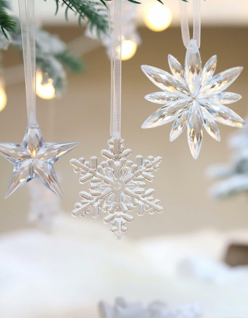 Load image into Gallery viewer, Ceoyiler 18 Pc 3D White Snowflake Christmas Tree Ornaments Hanging Decor
