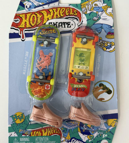 Hot Wheels Skate Miniature Finger Skateboard Set 2 Pack with Accessories
