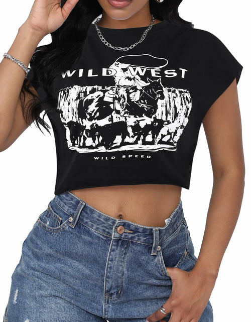 Load image into Gallery viewer, LovelyWholesale Women Cap Sleeve Cropped Graphic Tee Black Size L
