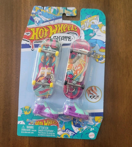 Hot Wheels Skate Snake Strummer & Hot Stepper Tony Hawk Model