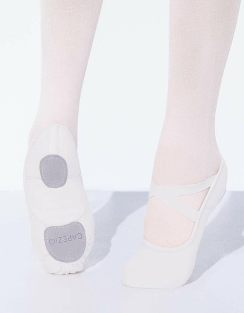Load image into Gallery viewer, Capezio Hanami Ballet Shoe Child White Size 13W
