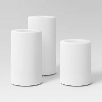 Load image into Gallery viewer, Threshold 3pc AA LED Plastic Flameless Pillar Candles White Timer Remote
