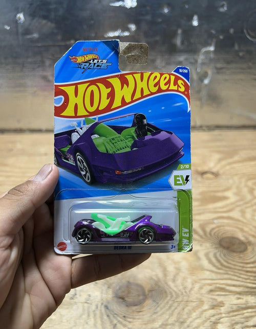 Load image into Gallery viewer, Hot Wheels Deora III #10 Purple 2024 Model

