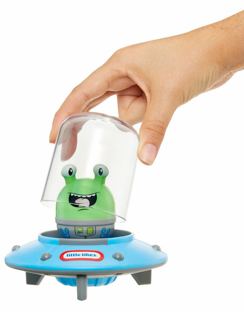 Load image into Gallery viewer, Little Tikes Toddle Tots Far Out Farm Playset Spaceship 3 Figures
