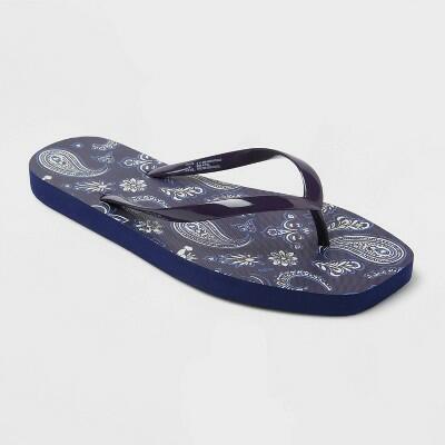 Load image into Gallery viewer, Shade &amp; Shore Women's Palmer Bandana Flip Flops Dark Blue Size 7
