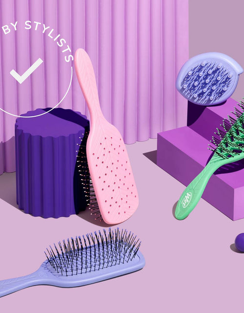 Load image into Gallery viewer, [Like New] Wet Brush Go Green Mini Detangler Hair Brush Purple Travel Size
