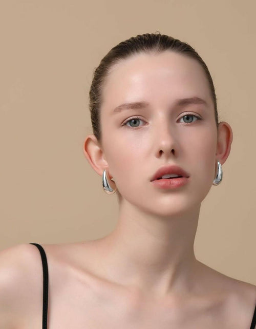 Load image into Gallery viewer, FACOKO Sterling Silver Chunky Teardrop Hoop Earrings Hypoallergenic Silver
