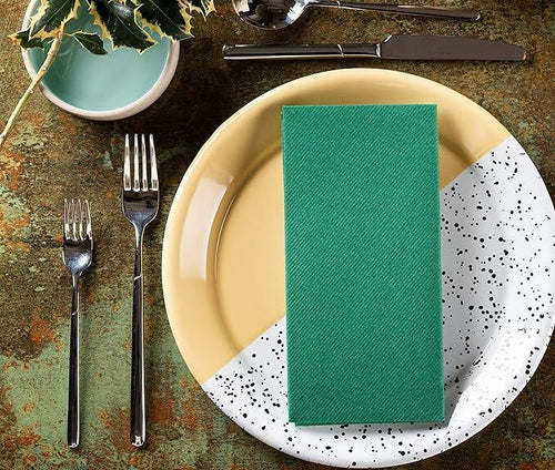 Load image into Gallery viewer, GUOYUANGLO Disposable Linen Feel Paper Napkins Green 12x17in 100 Pack

