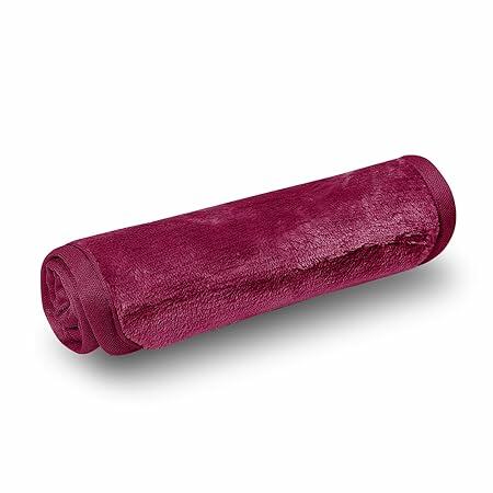 Load image into Gallery viewer, PleasingCare Makeup Remover Cloth Cleansing Towel Burgundy 3 Pack Face
