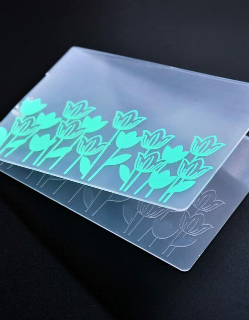 Load image into Gallery viewer, DDOUJOY Plastic Embossing Folders Flowers Leaves Tulips Dandelion 5pcs
