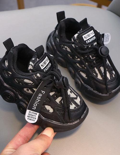 Load image into Gallery viewer, VRYUZHOU Children's Shining Party Sneakers Christmas Cartoon Black Size 7

