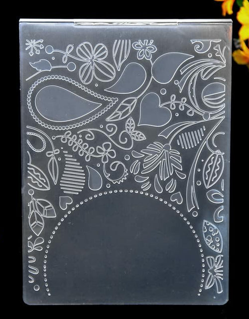 Load image into Gallery viewer, DDOUJOY Plastic Embossing Folders Flowers Leaves Butterfly 8pcs for Crafts
