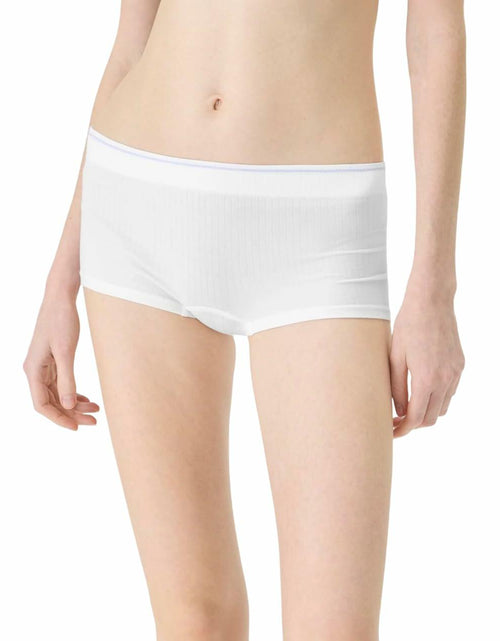Load image into Gallery viewer, florence by mills Cozy Crush Seamless Boyshort White Size XS
