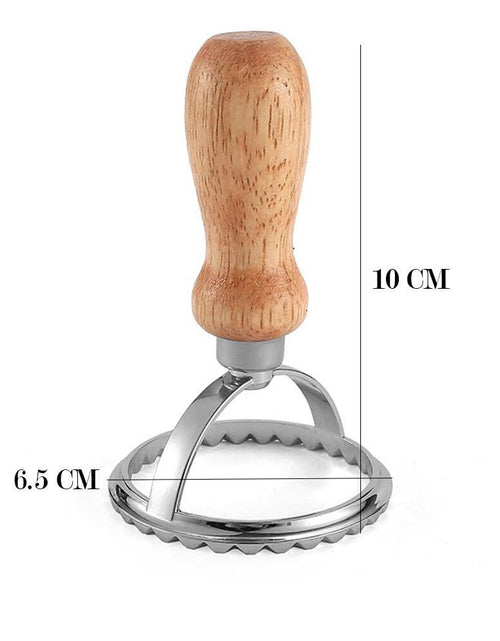 Load image into Gallery viewer, AKOAK Cookie Pizza Lace Knife Wheel Pastry Mold Zinc A-01 1 Pack
