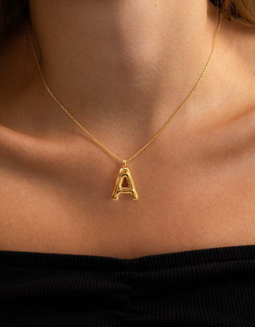 Load image into Gallery viewer, JNZSSWHJJH 18K Gold Filled Bubble Letter E Necklace Stainless Steel Box Chain
