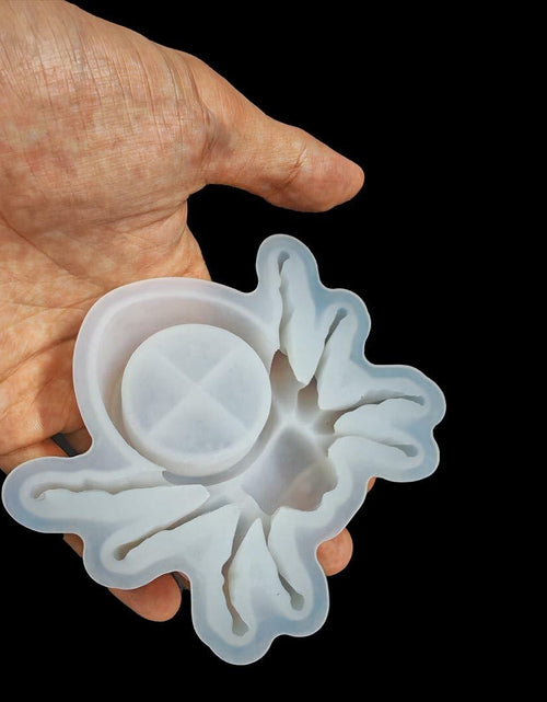 Load image into Gallery viewer, Fuehbur Spider Candle 3D Silicone Mold for Epoxy Resin DIY White

