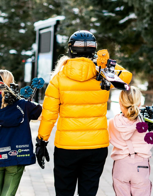 Load image into Gallery viewer, Stoke Tracks Bear Paw Ski Pole Baskets Bear Deep Blue
