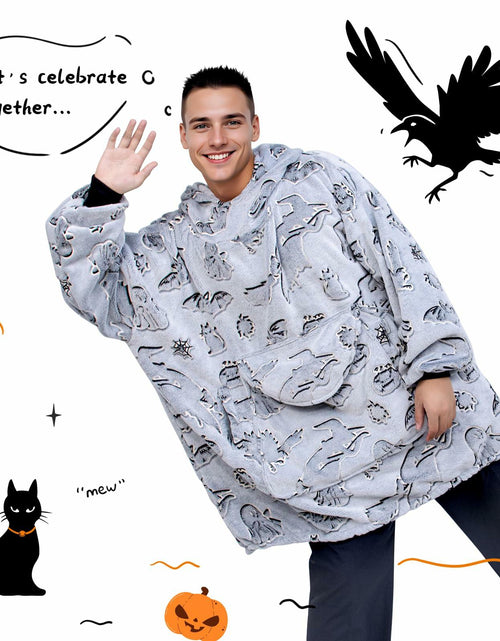 Load image into Gallery viewer, REXEO Halloween Flannel Hoodie Blanket with Pocket Black One Size
