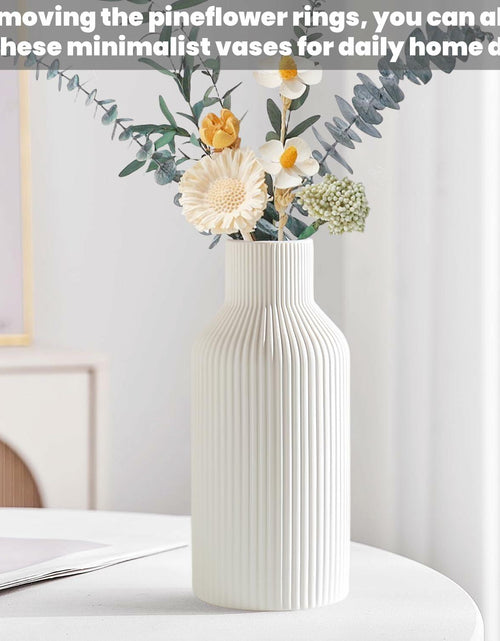 Load image into Gallery viewer, Brighomrom Christmas Ceramic Vases Set of 3 White Ribbed Pineflower Rings
