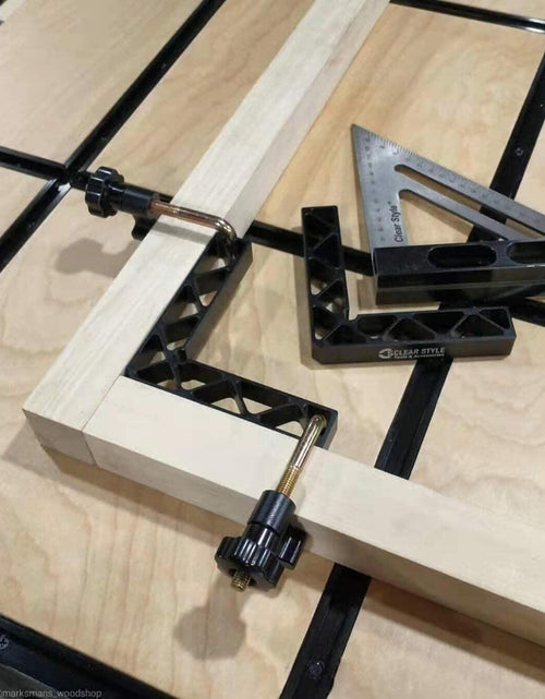 Load image into Gallery viewer, CLEAR STYLE T Tracks Woodworking Double-Cut Universal Intersection Kit 3" Black
