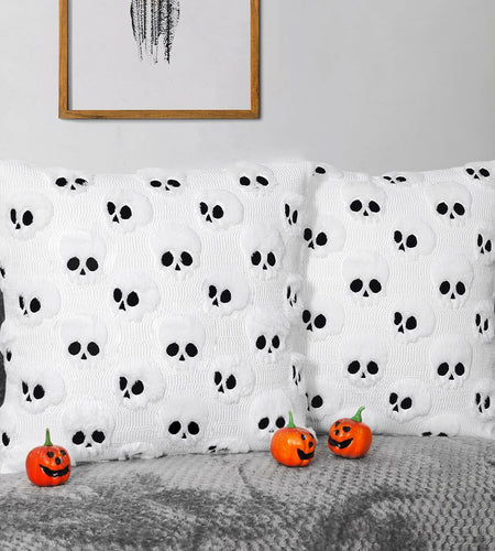 Yuubin Skull Halloween Throw Pillow Covers 18x18in Set of 2 Black Faux Fur
