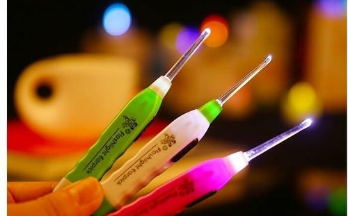Load image into Gallery viewer, YIGO MASTER LED Light Ear Wax Removal Tool Multi-Color Pack
