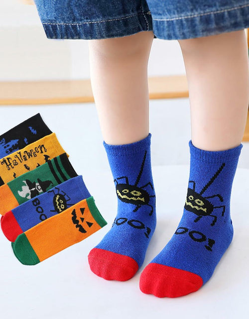 Load image into Gallery viewer, PAPPNTI Kids Halloween Cartoon Crew Socks 5 Pairs Multicolor Size 7-10
