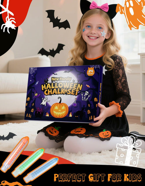 Load image into Gallery viewer, NewFamily Fantasy Colors Dustless Chalk Set 24 Colors Non-Toxic Washable
