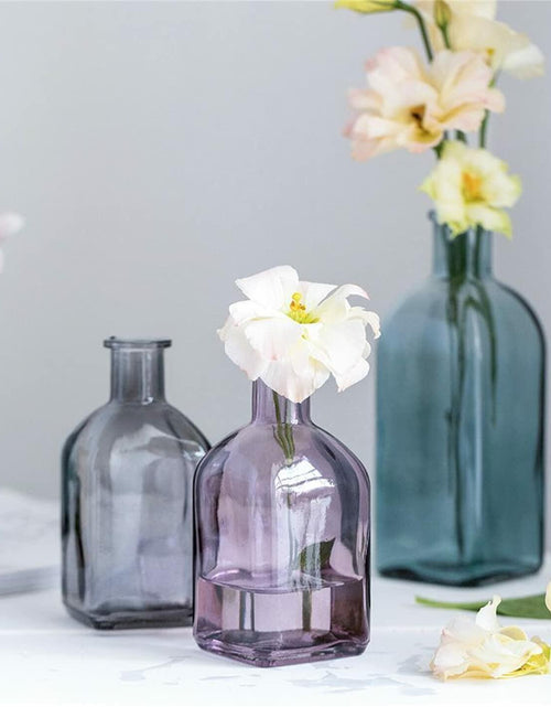 Load image into Gallery viewer, SHUILING Clear Bud Glass Vases 2 Sets Small Colorful Flower Vases Green
