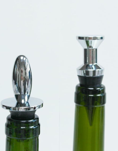 Load image into Gallery viewer, Lutong Brass Wine Bottle Stopper Set with Stainless Steel Pourer &amp; Stand 4pcs
