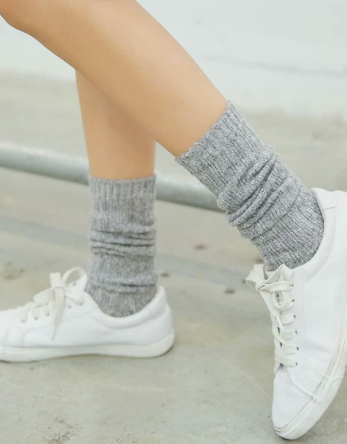 Load image into Gallery viewer, TINTAO Women’s Winter Cable Knit Knee High Boot Socks 3 Pairs Size 5-11 A10
