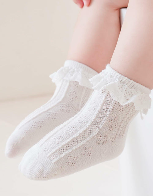 Load image into Gallery viewer, Zumou Toddler Lace Socks Ruffle Eyelet Princess 6 Pairs Size 6-8 Years
