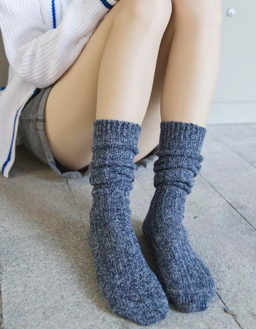 Load image into Gallery viewer, TINTAO Women’s Winter Cable Knit Knee High Boot Socks 3 Pairs Size 5-11 A25

