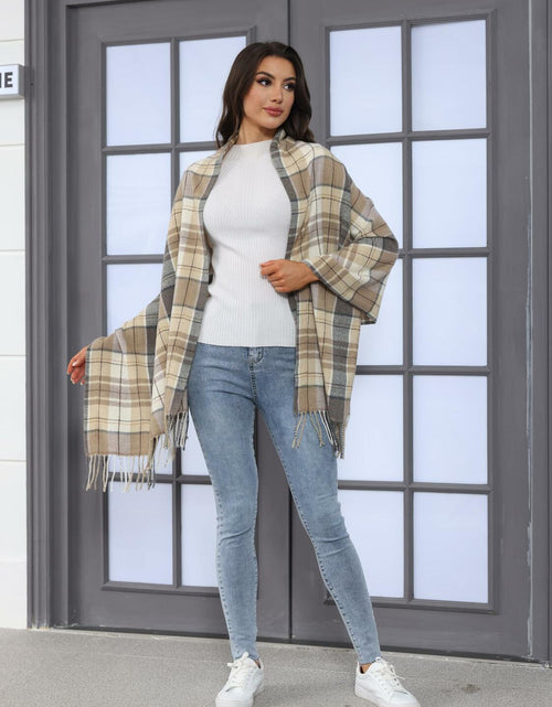 Load image into Gallery viewer, HUSG20 Plaid Scarf Women Gray Square Lattice Winter Fall Spring Accessory
