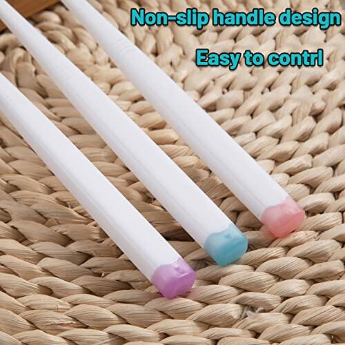 Load image into Gallery viewer, E.M&amp;S.T Emmeliestella Cat Head Brush Silicone Bristles 2PCS Gentle Clean
