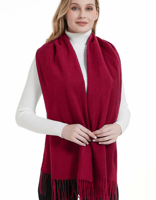 Load image into Gallery viewer, Landisun Winter Pashmina Shawl Scarf for Women Cashmere Green Solid
