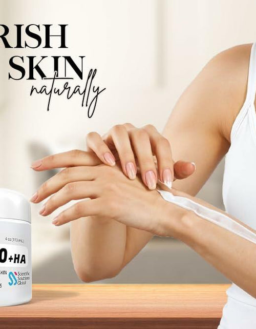 Load image into Gallery viewer, Scientific Solutions Global Urea 40% + 1% Hyaluronic Acid Cream 4oz Clear
