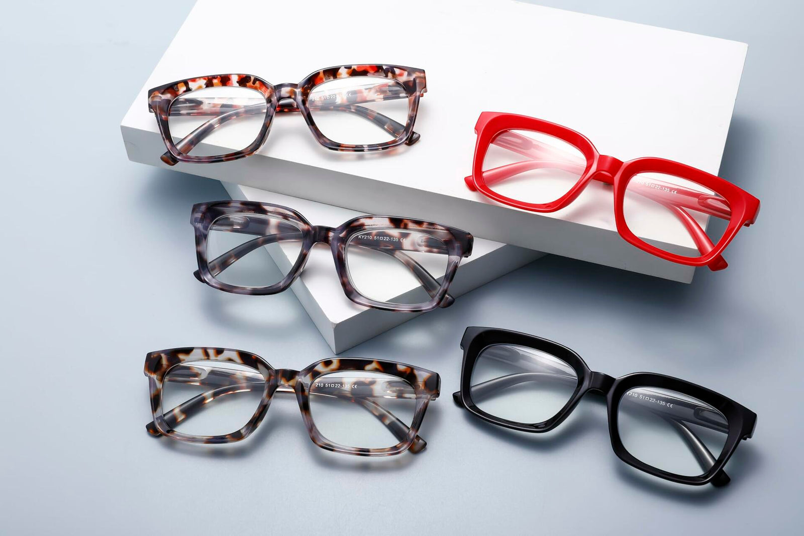 Dccdllo Women's Blue Light Blocking Oversized Square Reading Glasses +3.5